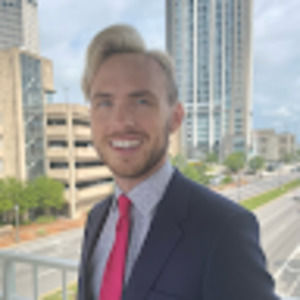 Meet your Posher, Nikolas